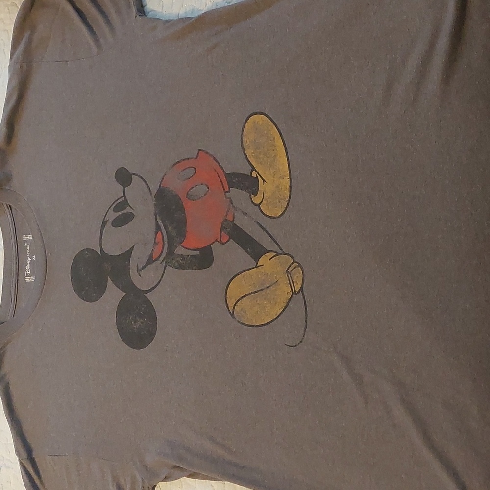 DISNEY Mickey Mouse Shirt